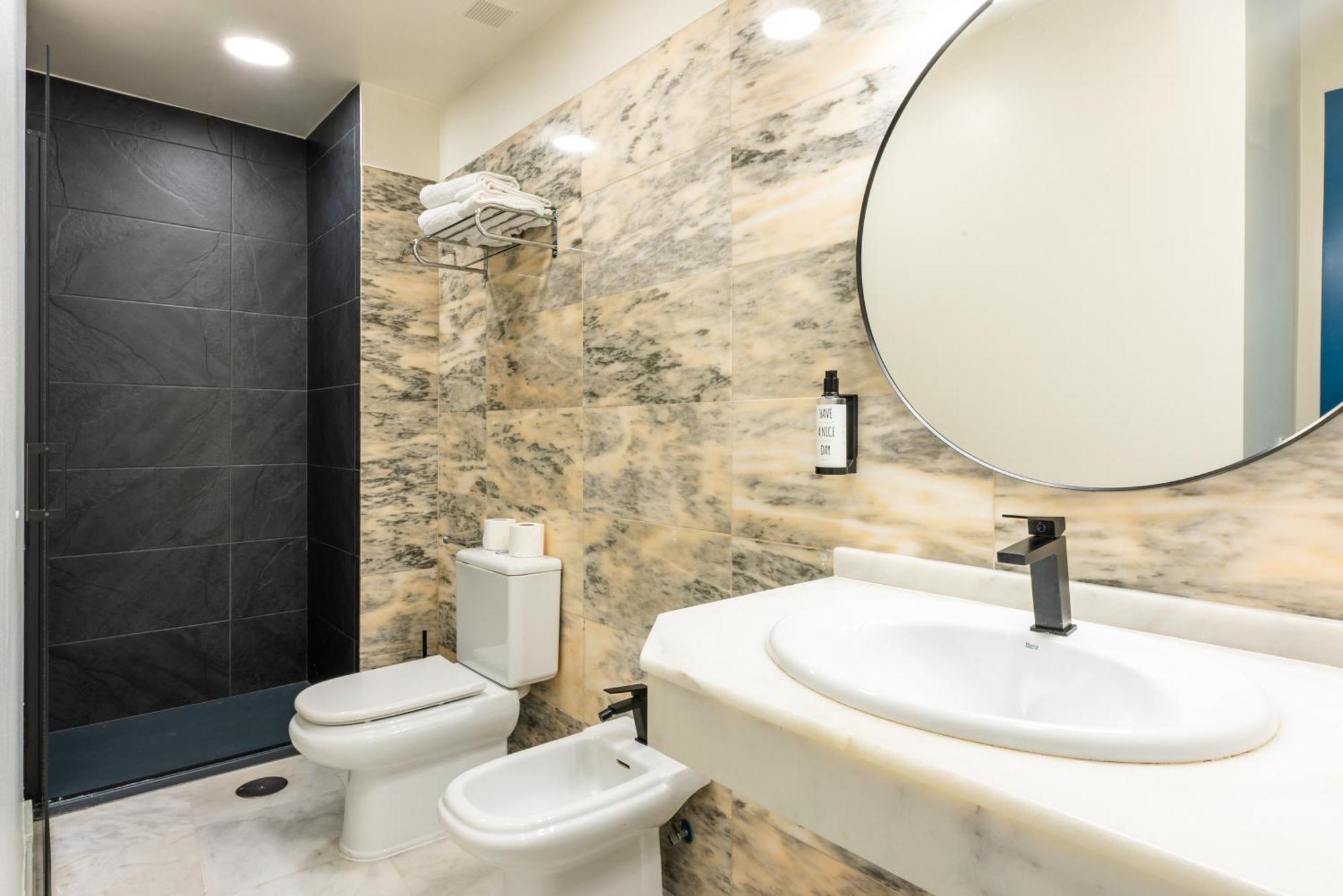 Smartr Sevilla Las Duenas Chambre photo